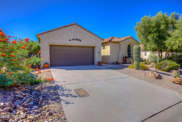 2210 E Eager Drive, Green Valley, AZ 85614