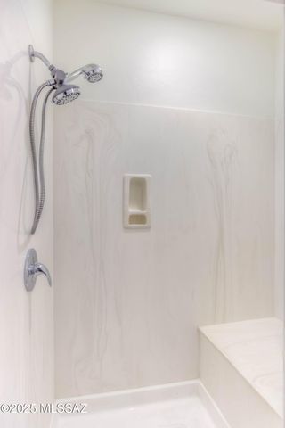 2210 E Eager Drive, Green Valley, AZ 85614