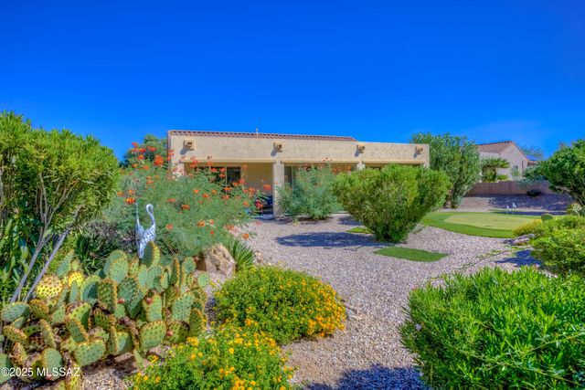 2210 E Eager Drive, Green Valley, AZ 85614