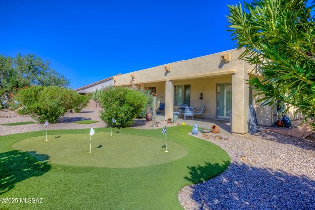2210 E Eager Drive, Green Valley, AZ 85614