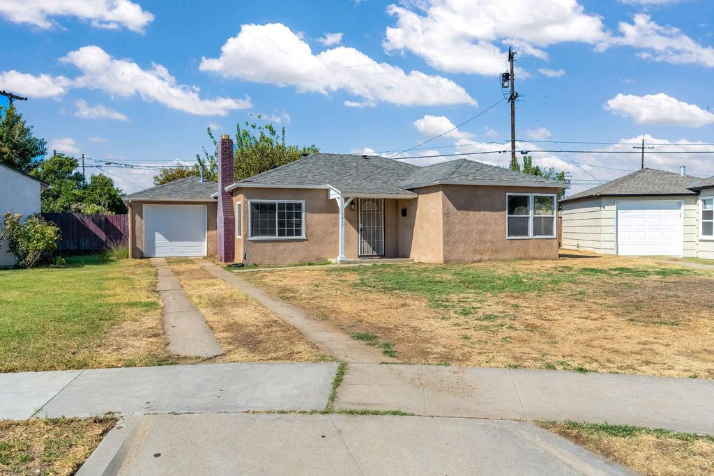 1415 N Howard Avenue, Fresno, CA 93703