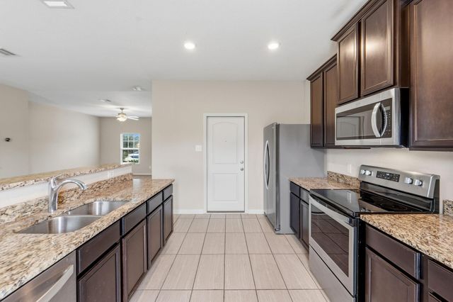 1579 Violet LN, Kyle, TX 78640