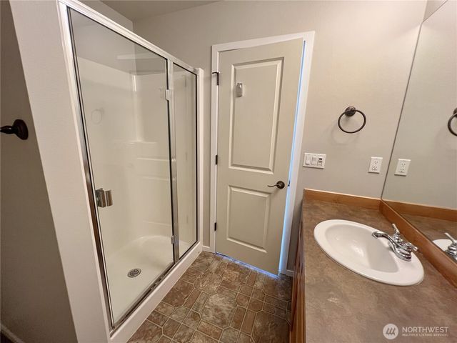 211 Broadway Street, Cle Elum, WA 98922
