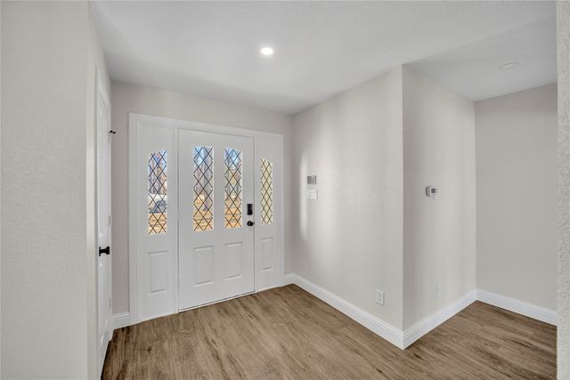 7004 Ledbetter Road, Arlington, TX 76001