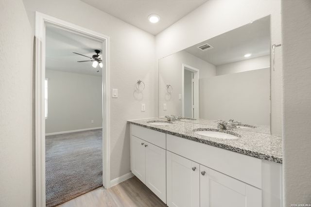 14011 Feed Park, San Antonio, TX 78252