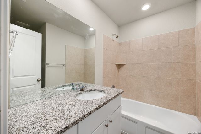 14011 Feed Park, San Antonio, TX 78252