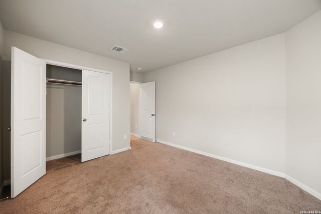 14011 Feed Park, San Antonio, TX 78252