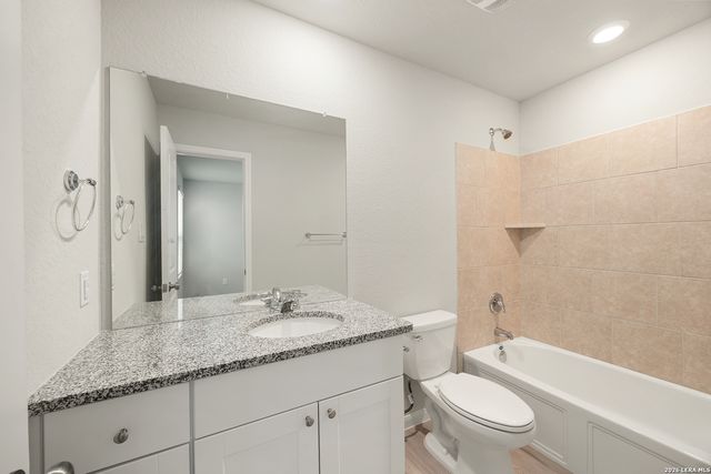 14011 Feed Park, San Antonio, TX 78252