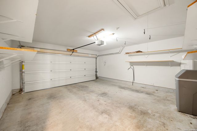 14011 Feed Park, San Antonio, TX 78252