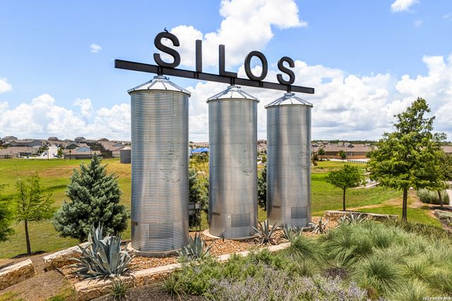 14011 Feed Park, San Antonio, TX 78252