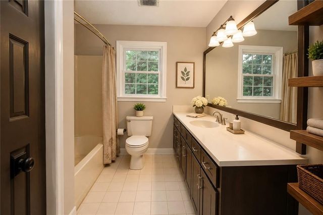 105 Tiffany Court, Locust Grove, GA 30248