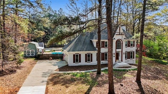 105 Tiffany Court, Locust Grove, GA 30248
