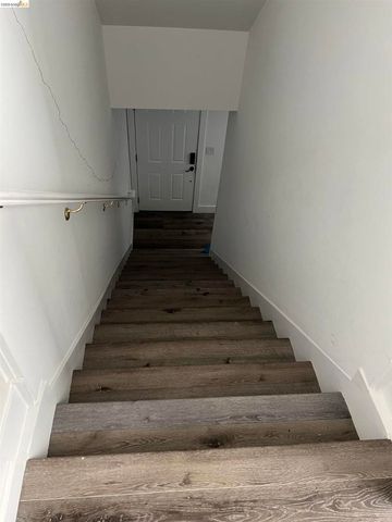 384 Euclid Ave, Oakland, CA 94610