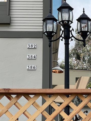 384 Euclid Ave, Oakland, CA 94610