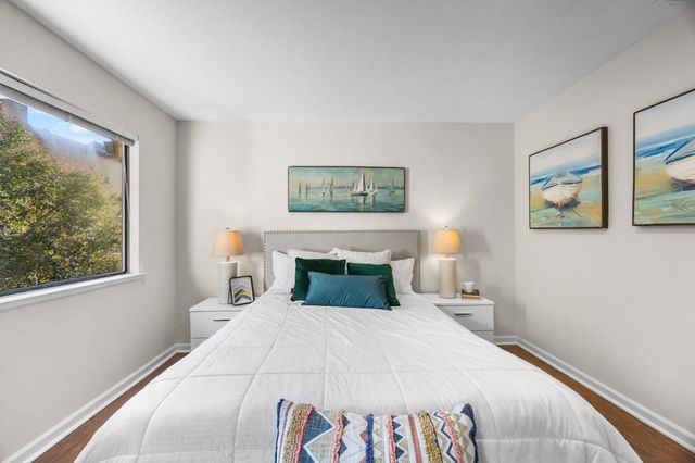 18 Gazania Ter, Fremont, CA 94536