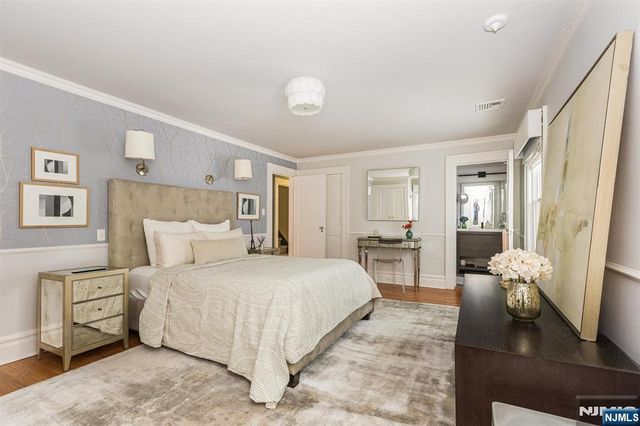 256 Forest Avenue, Glen Ridge, NJ 07028