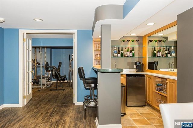 256 Forest Avenue, Glen Ridge, NJ 07028