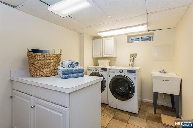 256 Forest Avenue, Glen Ridge, NJ 07028