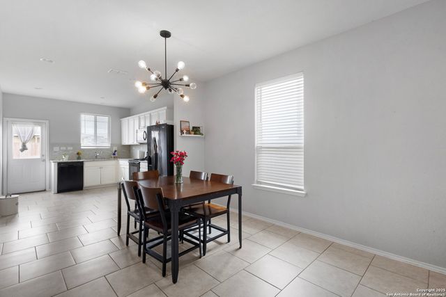 173 Texas Thistle, New Braunfels, TX 78130