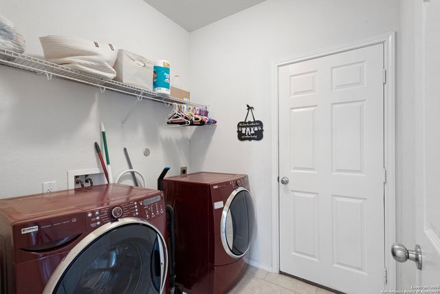 173 Texas Thistle, New Braunfels, TX 78130