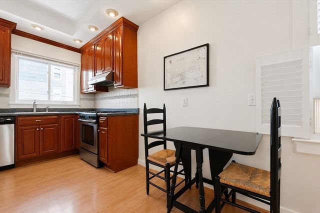 76 School TH, Boston, MA 02129