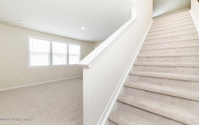 16903 Aiken Ridge Cir, Louisville, KY 40245