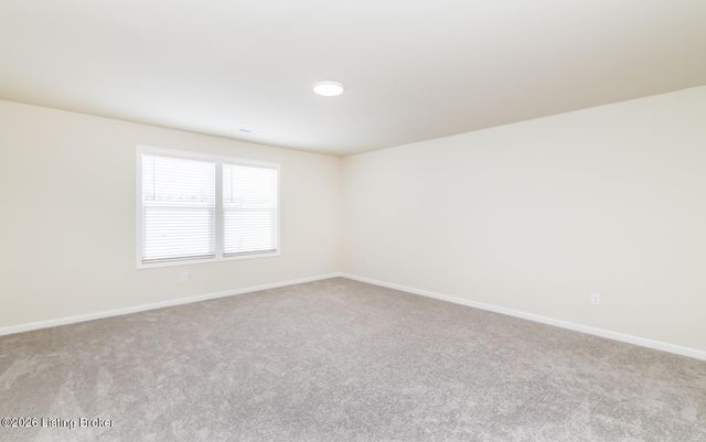 16903 Aiken Ridge Cir, Louisville, KY 40245