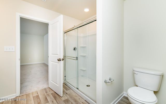 16903 Aiken Ridge Cir, Louisville, KY 40245