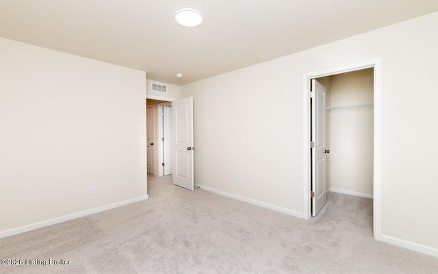 16903 Aiken Ridge Cir, Louisville, KY 40245