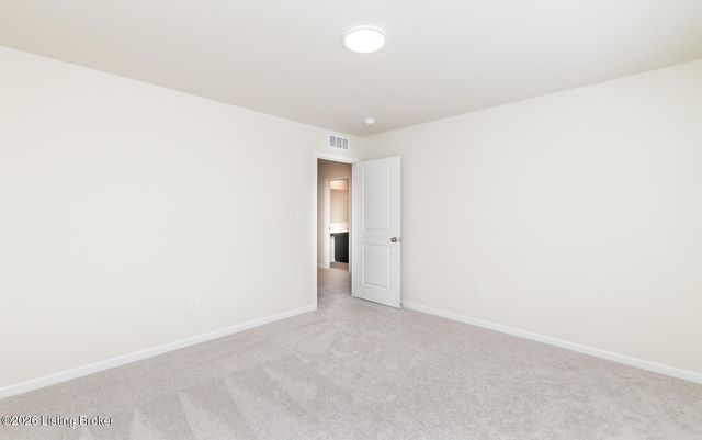 16903 Aiken Ridge Cir, Louisville, KY 40245