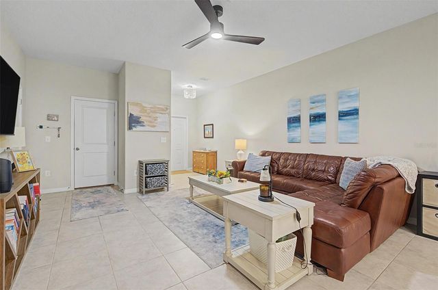 9706 PEMBROOKE PINES DRIVE, Sun City Center, FL 33573