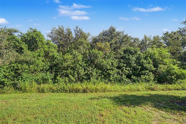9706 PEMBROOKE PINES DRIVE, Sun City Center, FL 33573