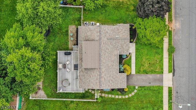 211 Cranford Ave, Cranford Twp., NJ 07016