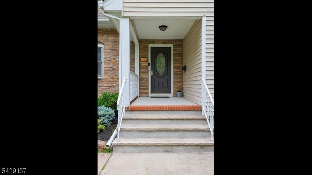 211 Cranford Ave, Cranford Twp., NJ 07016