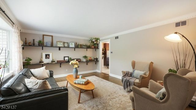 211 Cranford Ave, Cranford Twp., NJ 07016