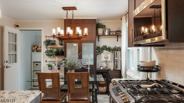 211 Cranford Ave, Cranford Twp., NJ 07016