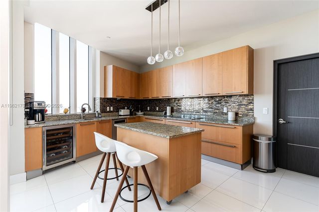 15901 Collins Ave 4106, Sunny Isles Beach, FL 33160