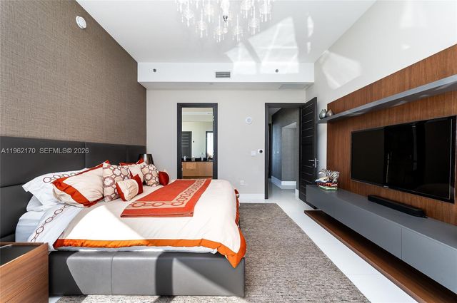 15901 Collins Ave 4106, Sunny Isles Beach, FL 33160