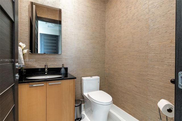 15901 Collins Ave 4106, Sunny Isles Beach, FL 33160