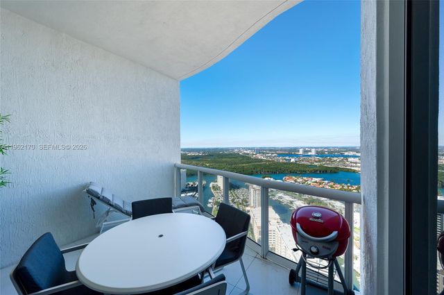 15901 Collins Ave 4106, Sunny Isles Beach, FL 33160