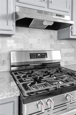 815 Avatar DR, Virginia Beach, VA 23454