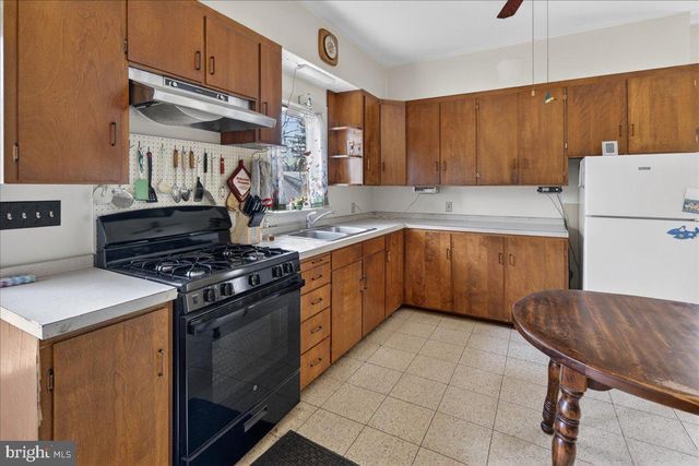 466 WASH CROSS PENN, Titusville, NJ 08560
