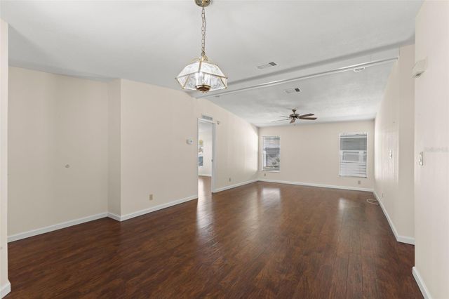 7113 MOUNT PINEY ROAD NE 719, St Petersburg, FL 33702