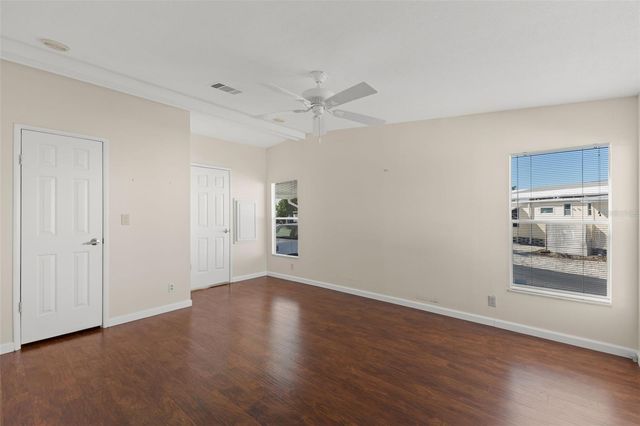 7113 MOUNT PINEY ROAD NE 719, St Petersburg, FL 33702