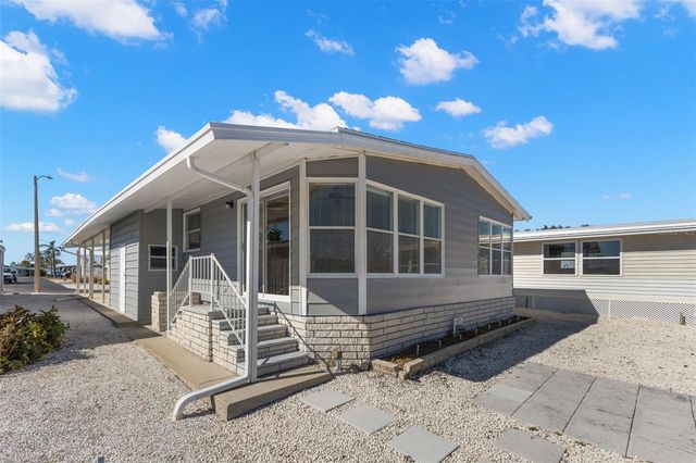 7113 MOUNT PINEY ROAD NE 719, St Petersburg, FL 33702