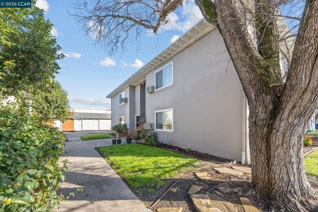2756 Argyll Ave C, Concord, CA 94520