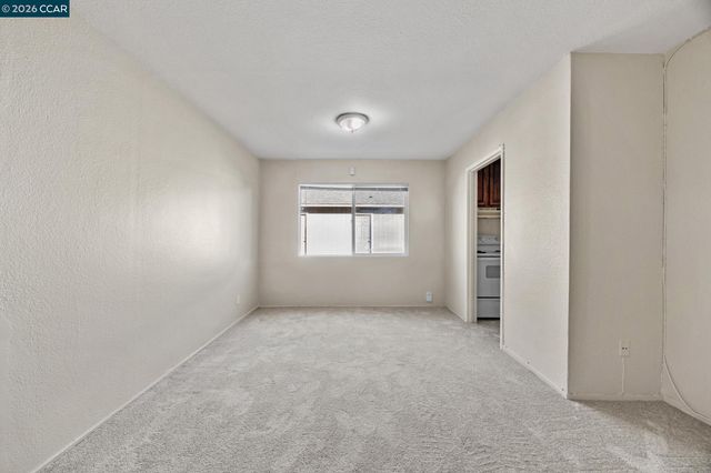 2756 Argyll Ave C, Concord, CA 94520
