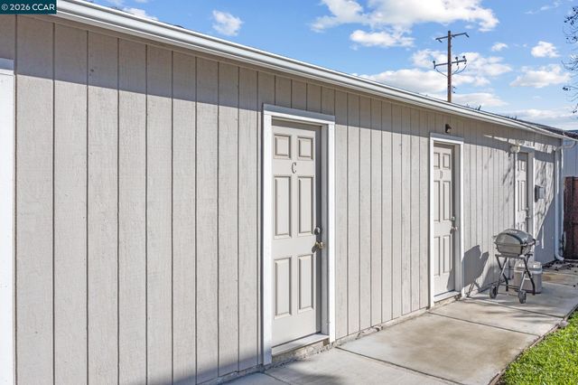 2756 Argyll Ave C, Concord, CA 94520