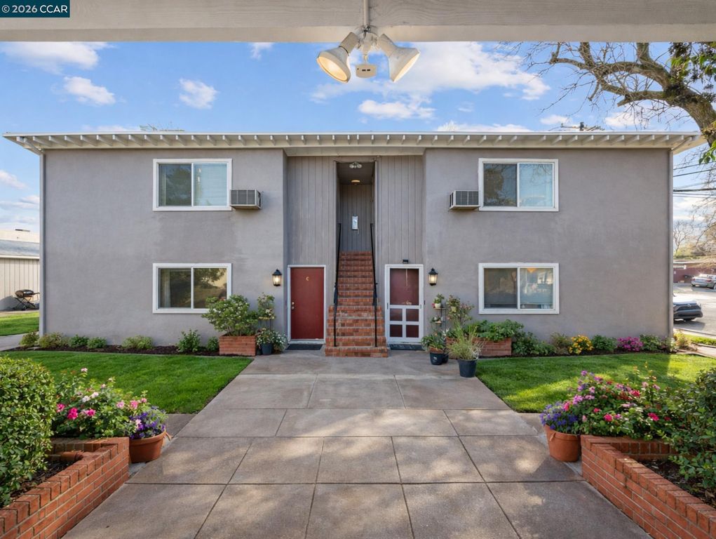 2756 Argyll Ave C, Concord, CA 94520