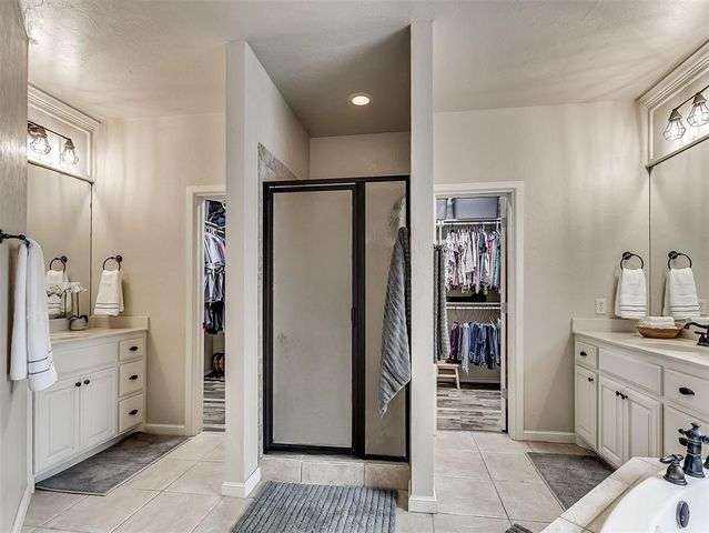 408 Mohawk Trail, Edmond, OK 73003